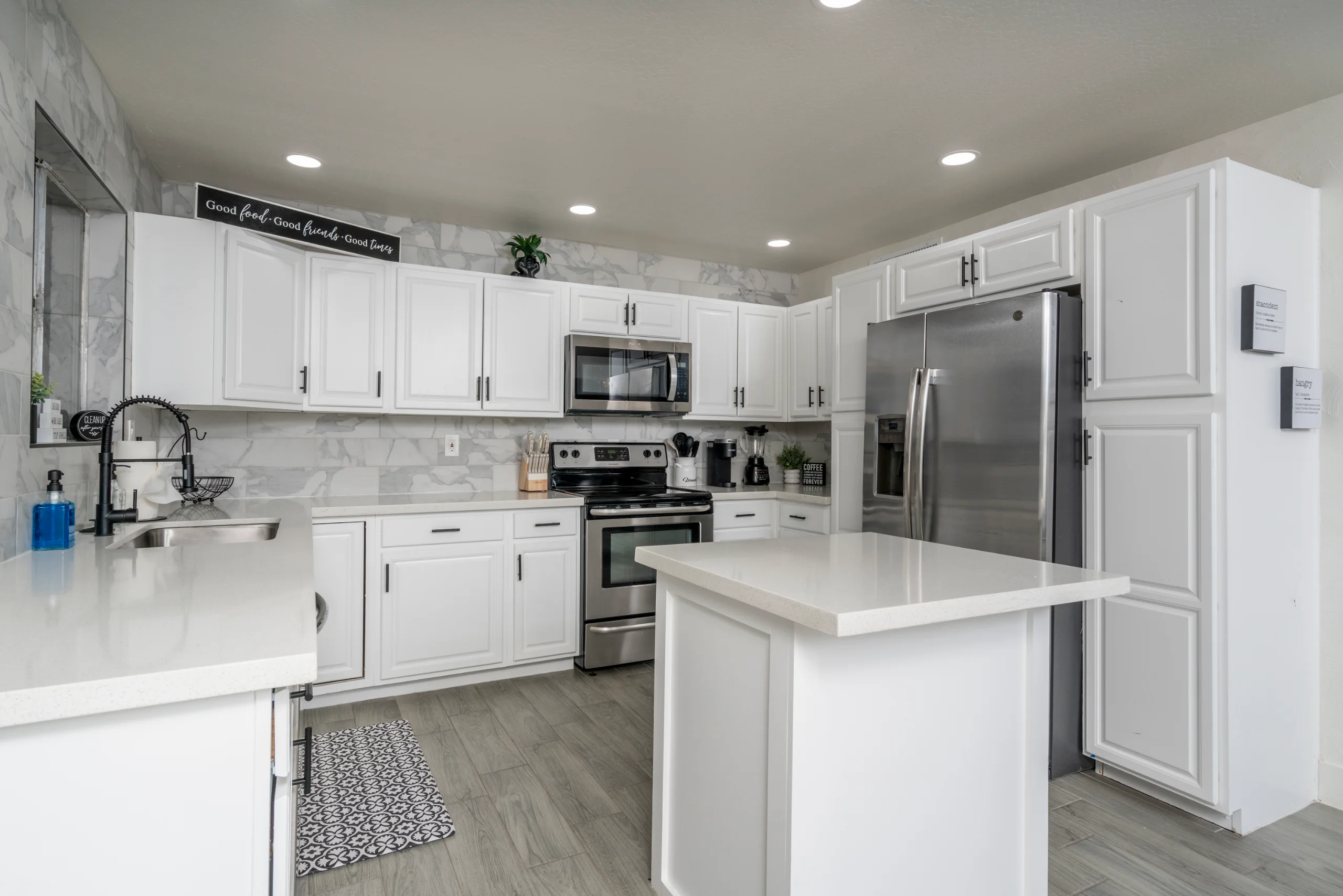 1047 West Elna Rae Street - 1 — photo 5