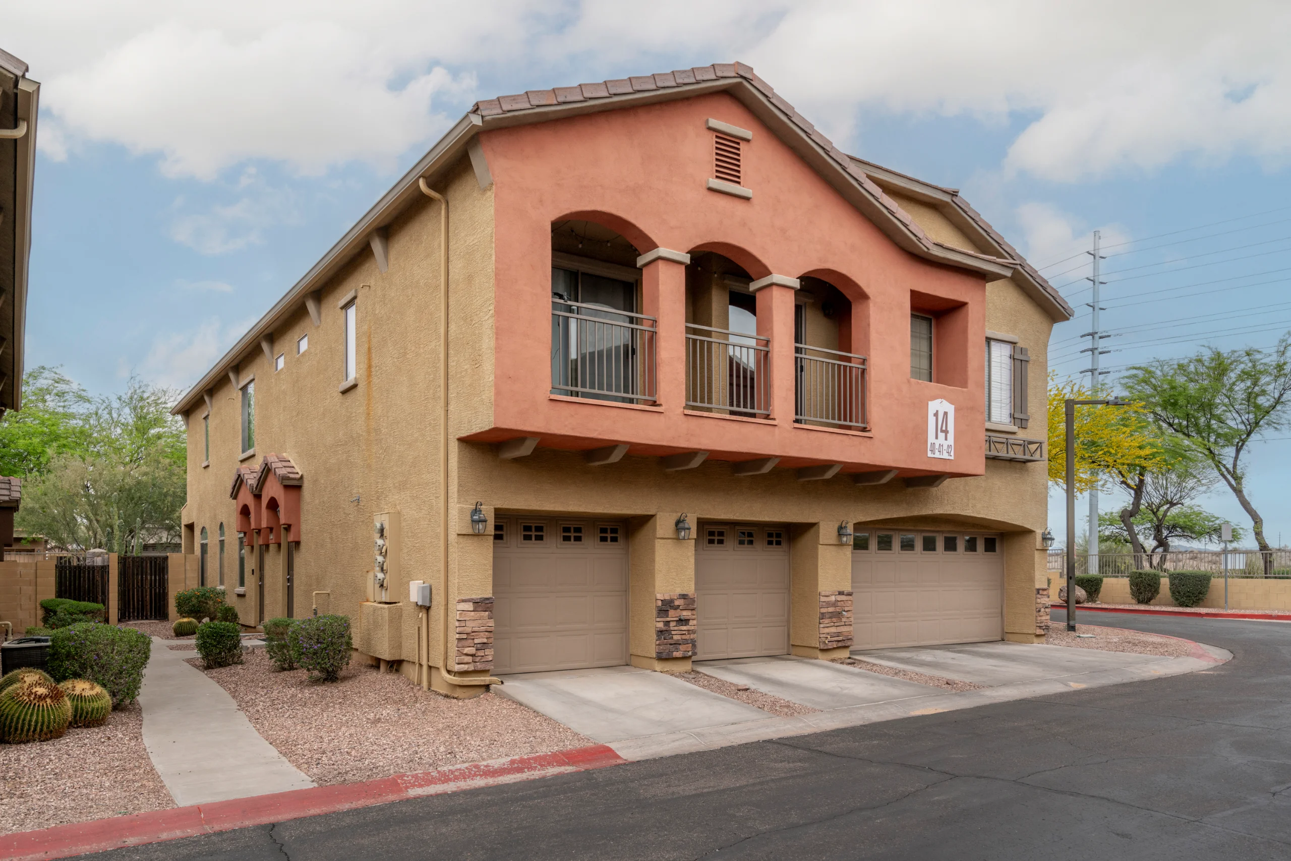 Comfortable 2/2 Cave Creek Home — photo 10